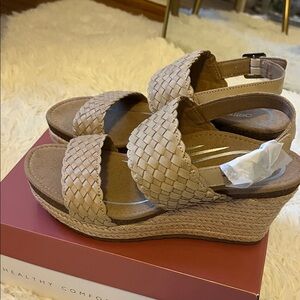 Aetrex Braided Tan Wedge Sandals NWT Size 38 (7.5-8)